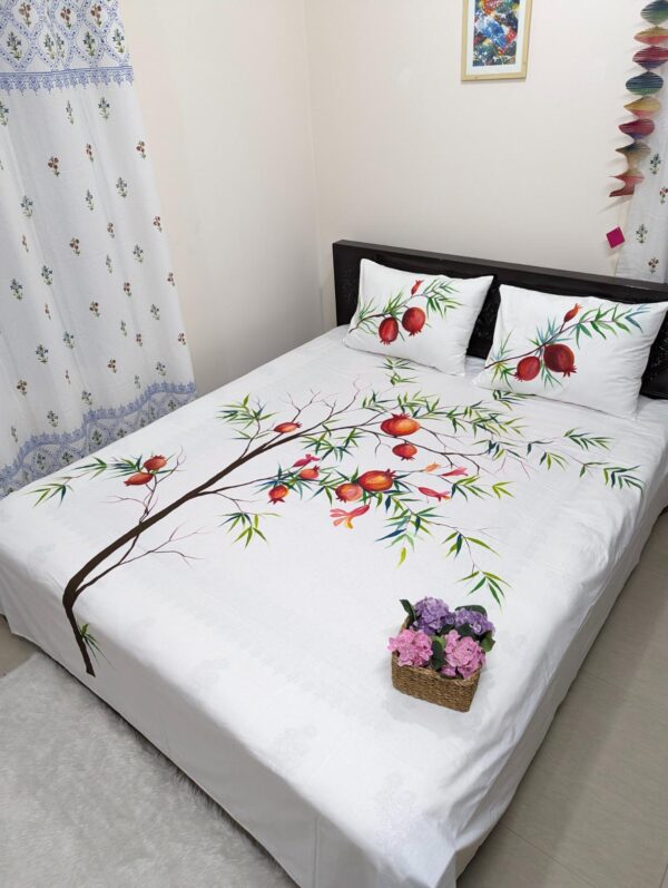 Pomegranate Hand Paint Twill Cottn King Size Bedsheet