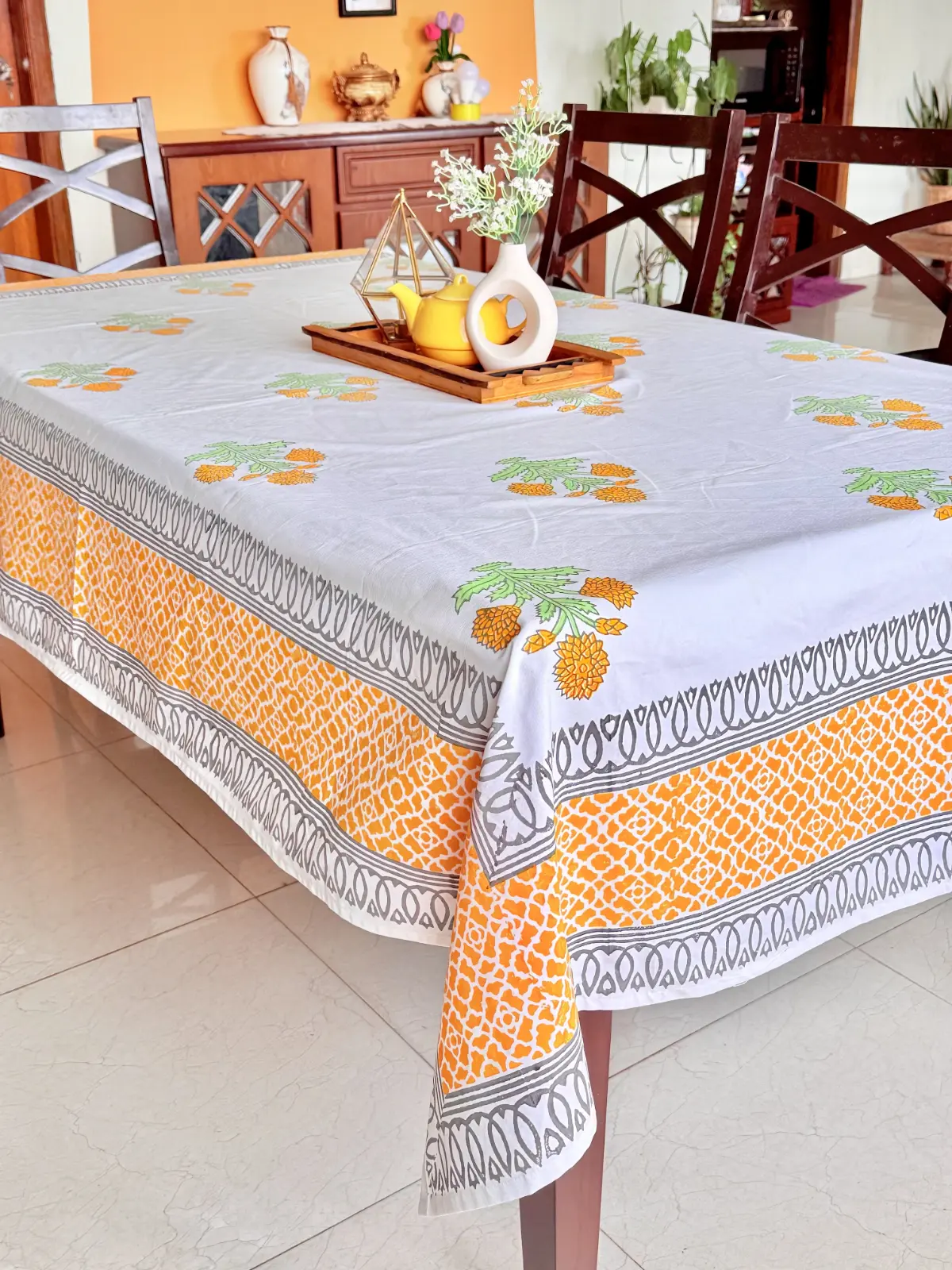 6 seater Handblock Dining Table Cover (1)