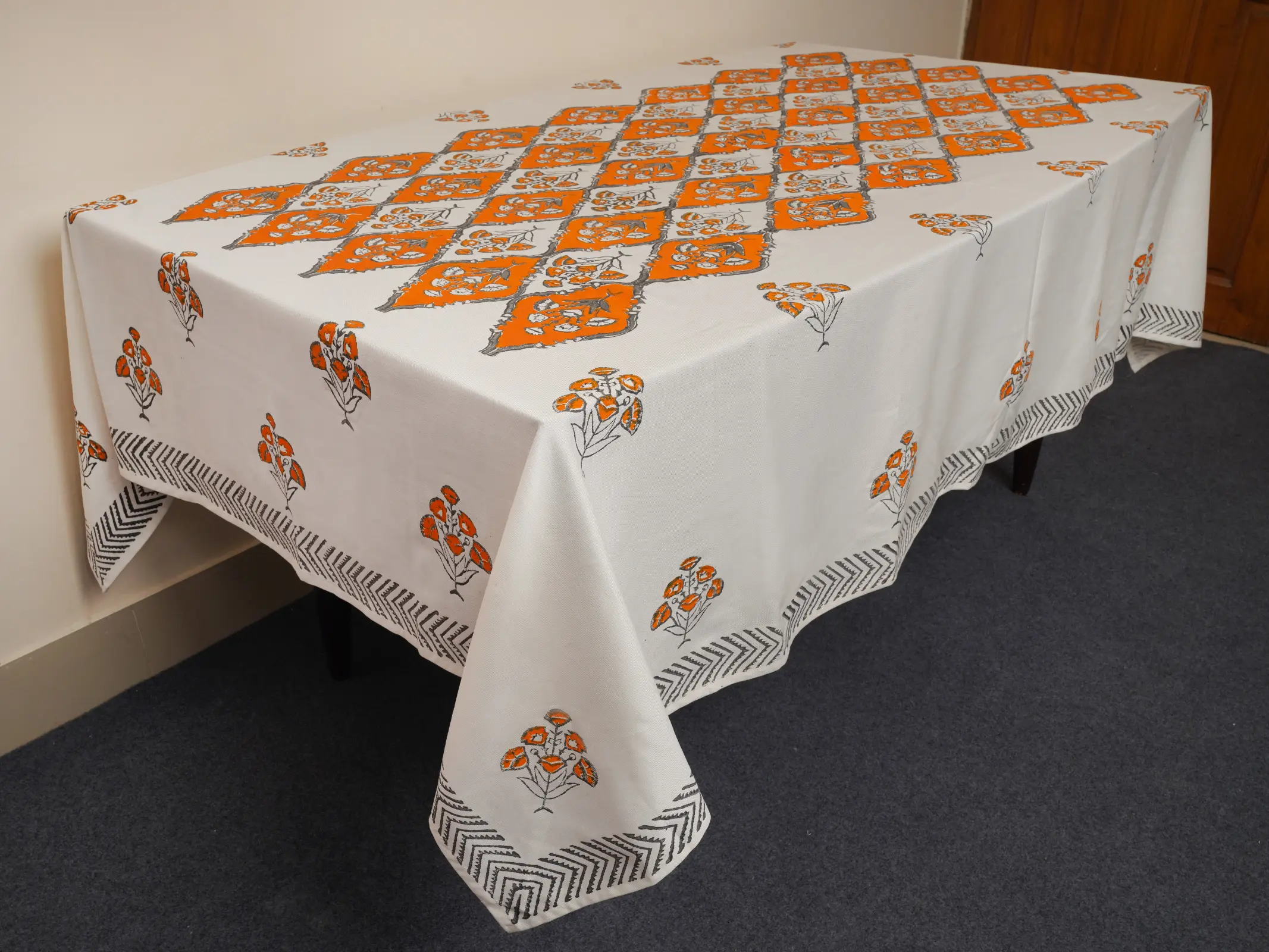6 seater Handblock Dining Table Cover (3)