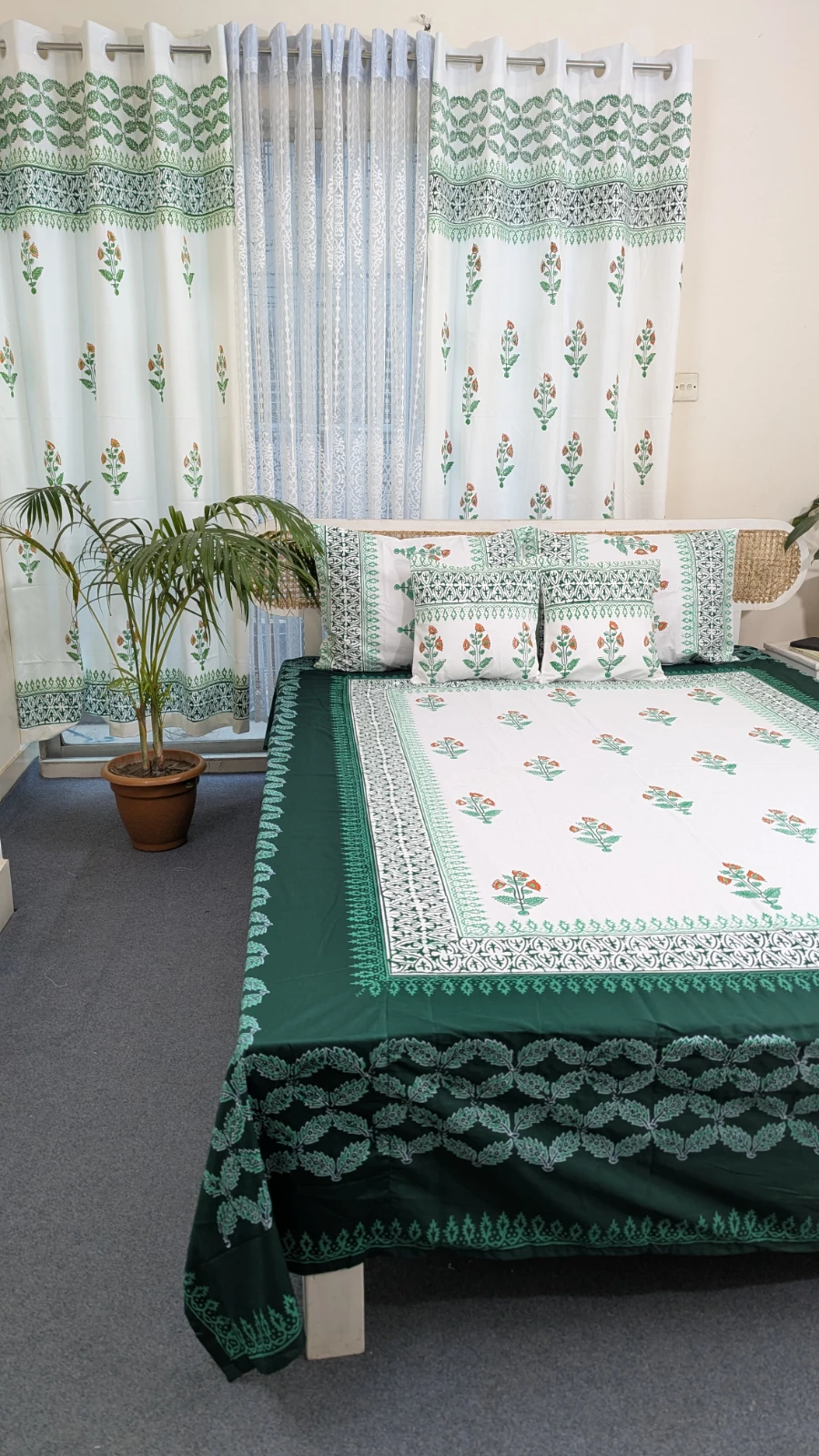 Handblock Printed Cotton Bedsheet with Matching Curtain (1)