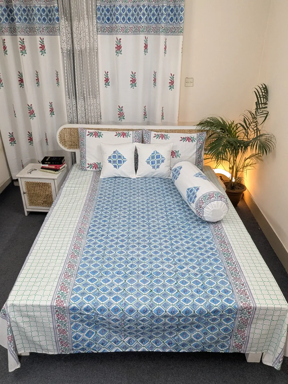 Handblock Print King Size Bedsheet (101)