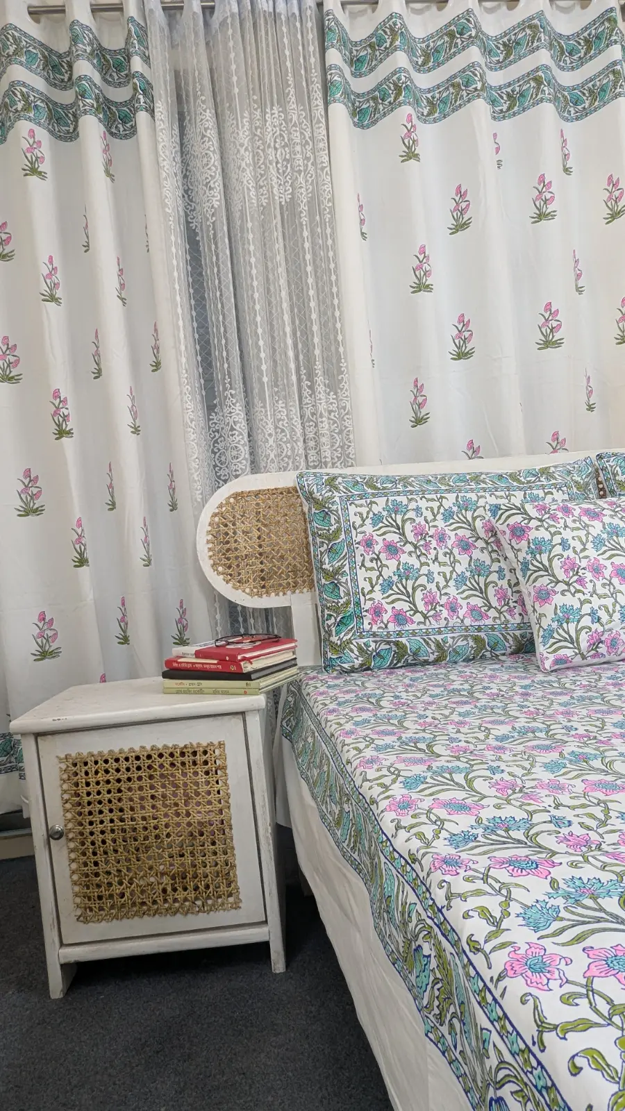 Handblock Print King Size Bedsheet (135)