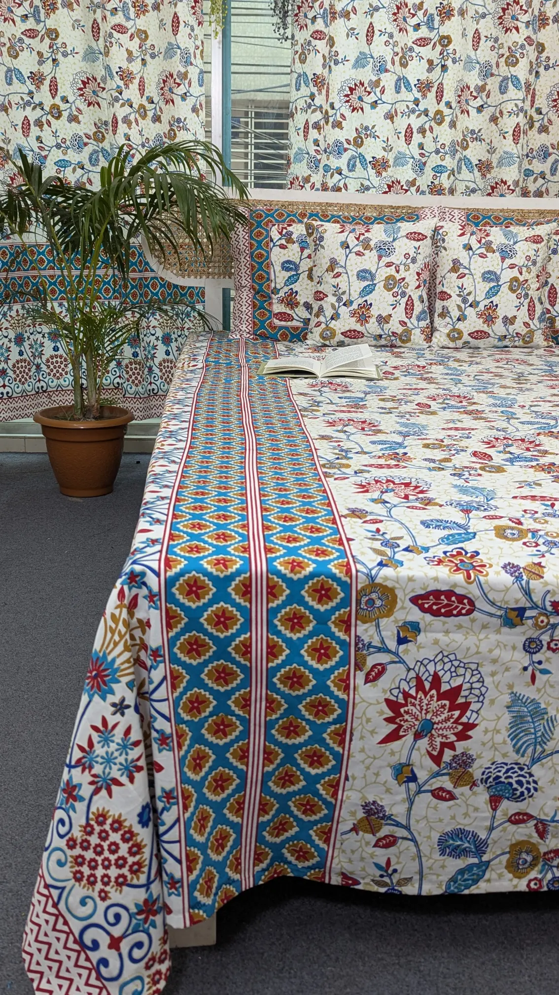 SP0002 Screen print bedsheet with pillow cover and side pillow cover and cushion cover (1)