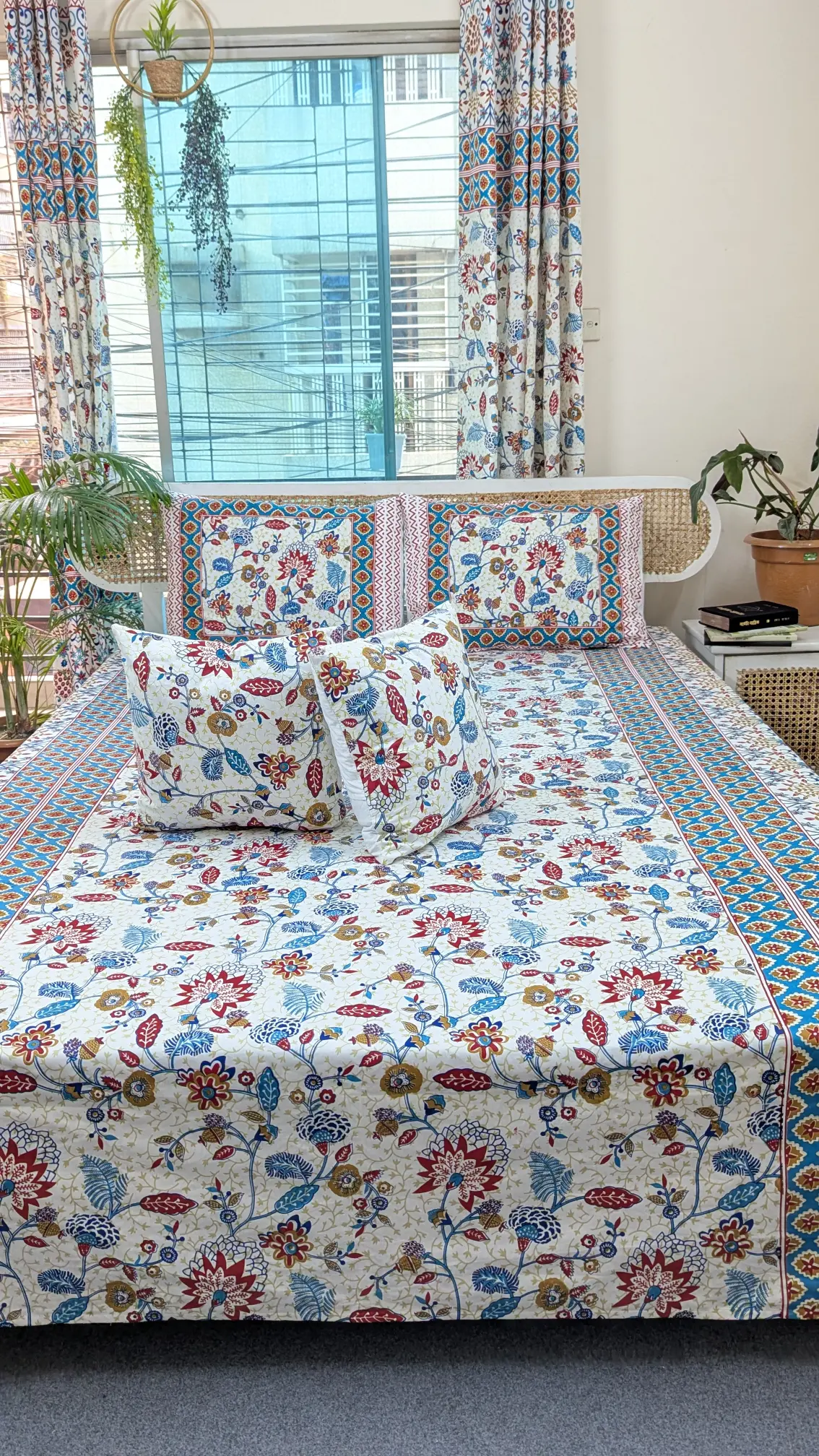 SP0002 Screen print bedsheet with pillow cover and side pillow cover and cushion cover (3)