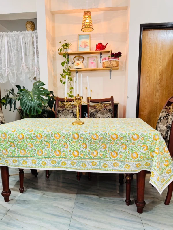 Premium Cotton 6 Seater Hand block Table Cloth - Daybreakbd