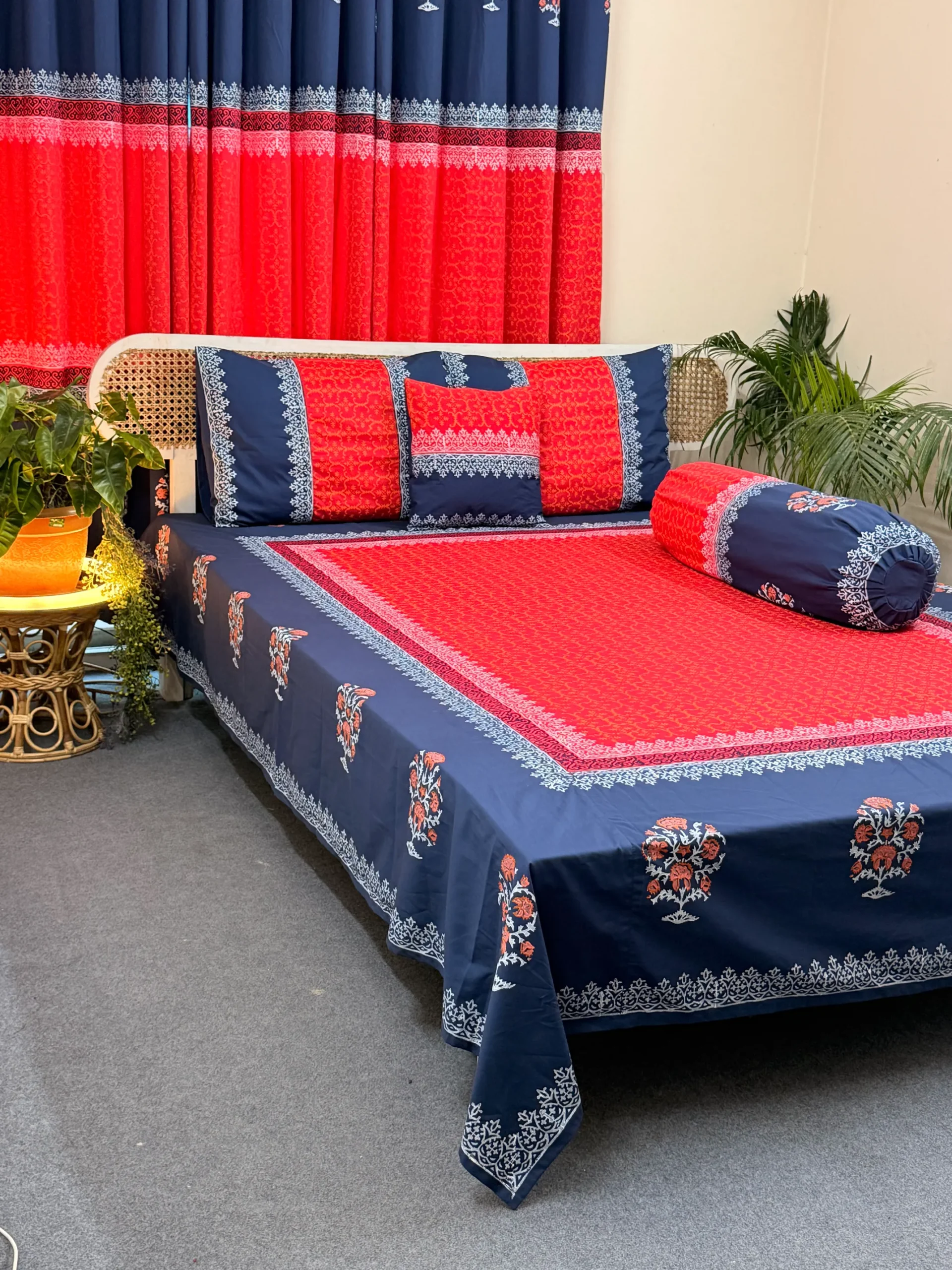 HB0120 hand block red blue bedsheet with pillow cover side pillow cover cushion (14)