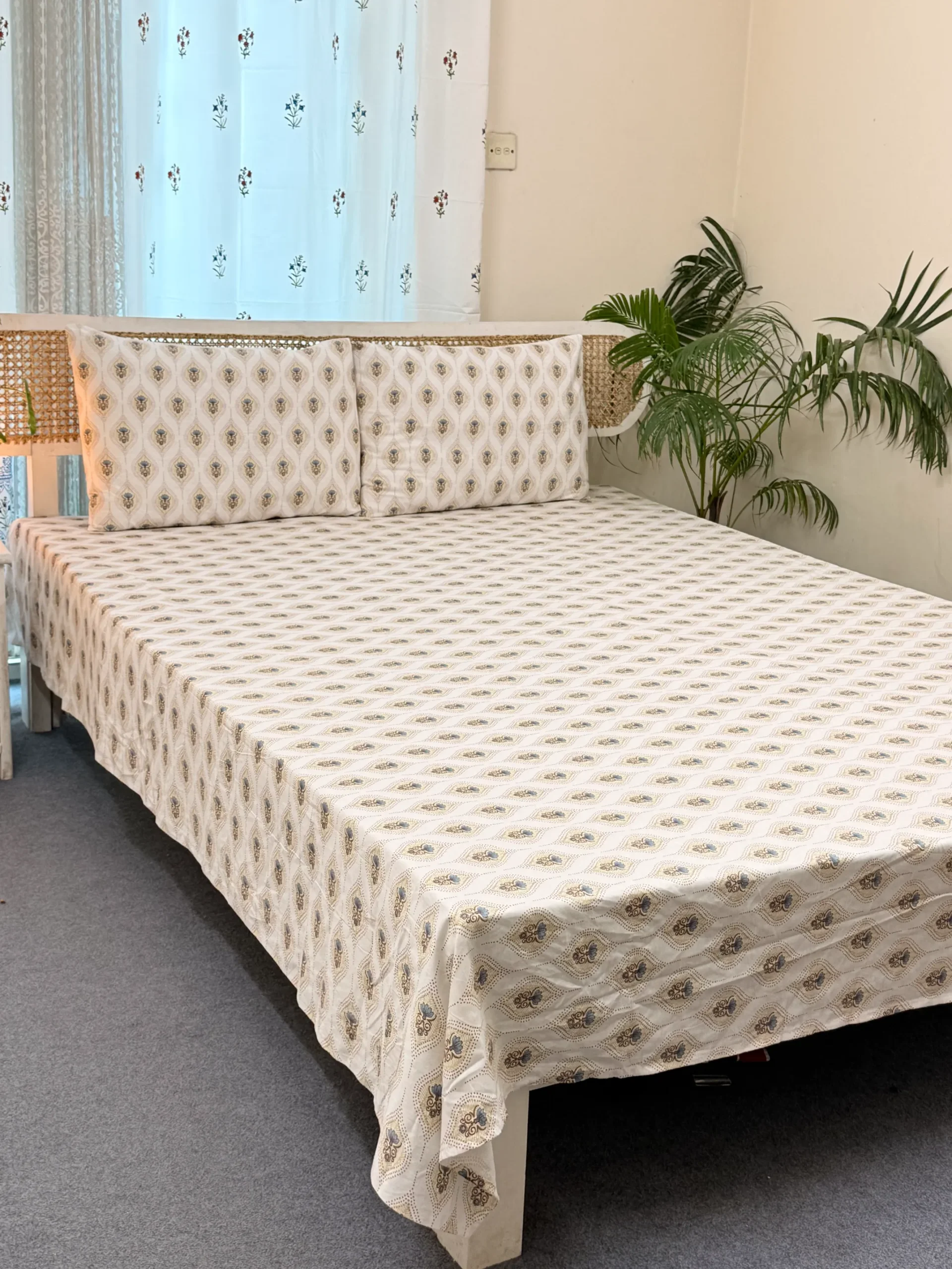 digital print bedsheet with two pillow cover (1)