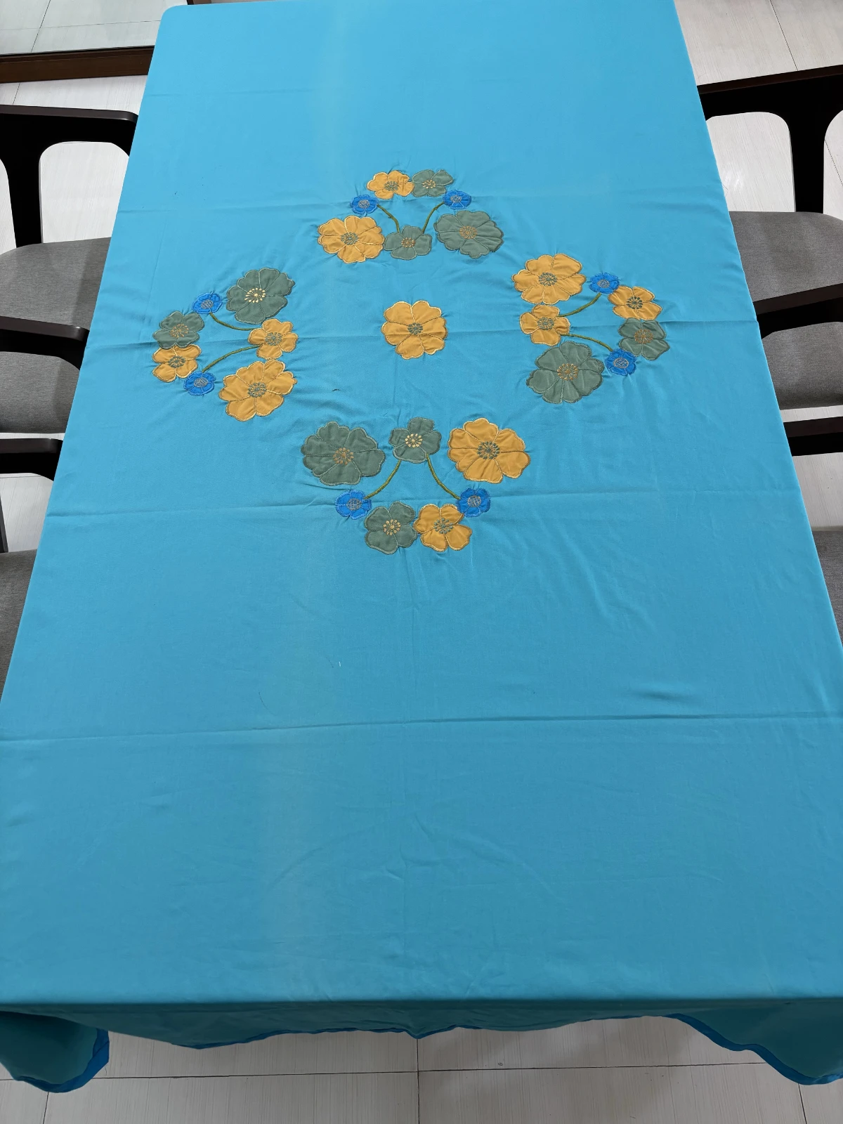 Arong Inspired Dining Table Cloth (6)